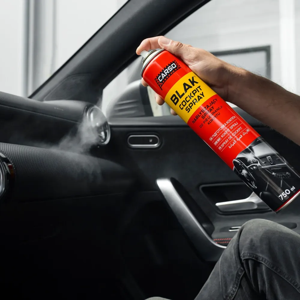Spray do nabłyszczania kokpitu i plastików Blak Wiśnia 750ml