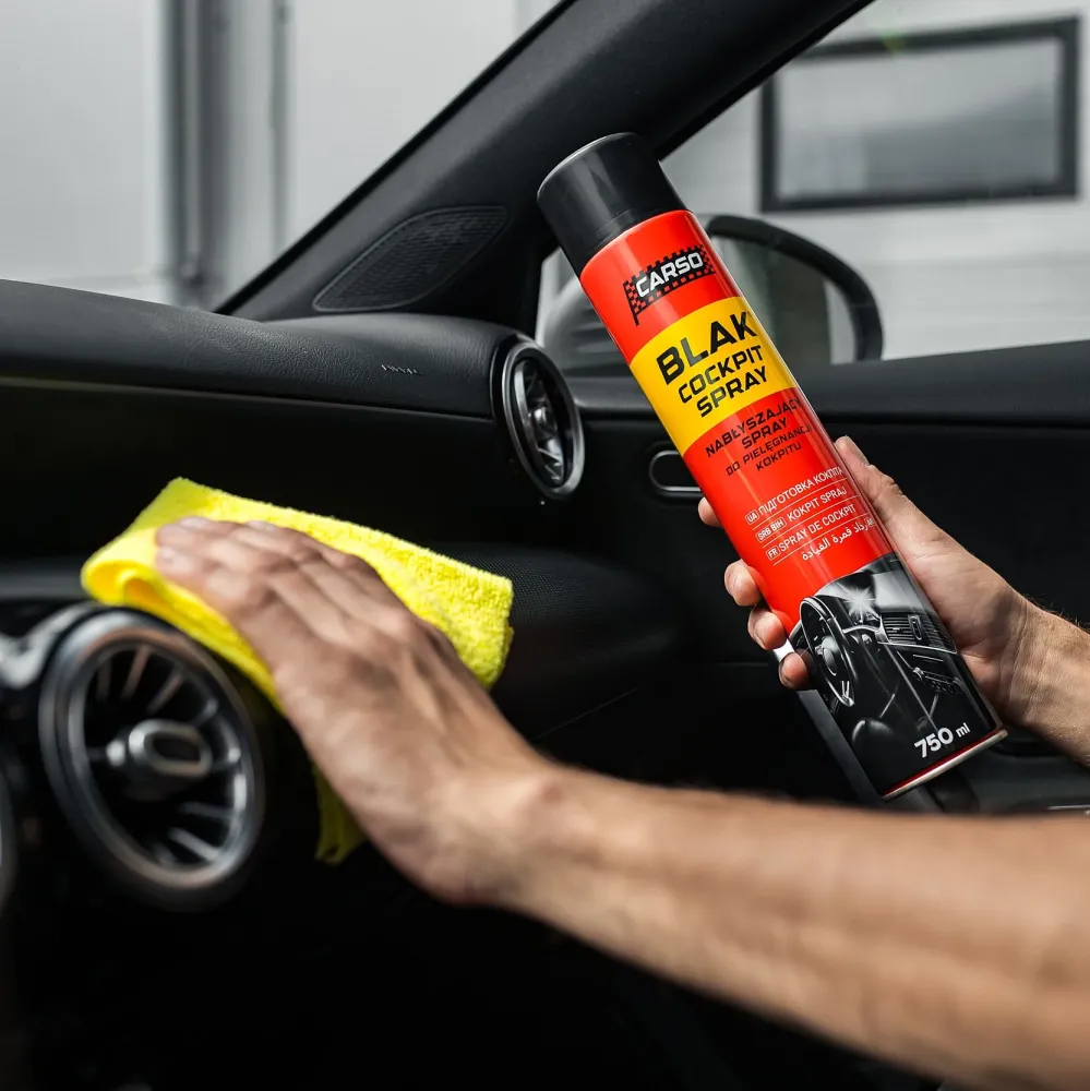 Spray do nabłyszczania kokpitu i plastików Blak Wiśnia 750ml