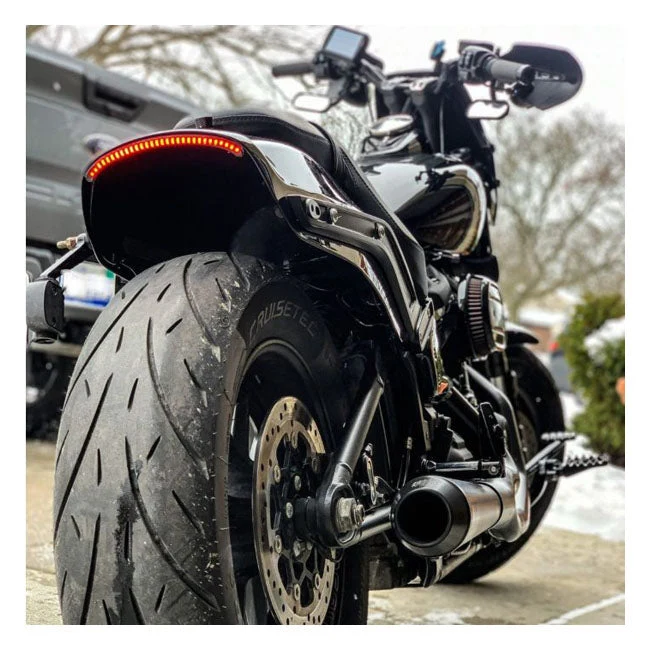 Custom Dynamics Tylne światło LED w stylu FXFB Fat Bob
