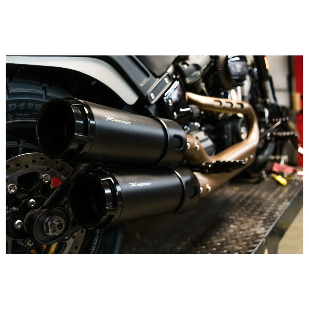 Czarne tłumiki wsuwane Rinehart 4,5" Fat Bob do Harleya