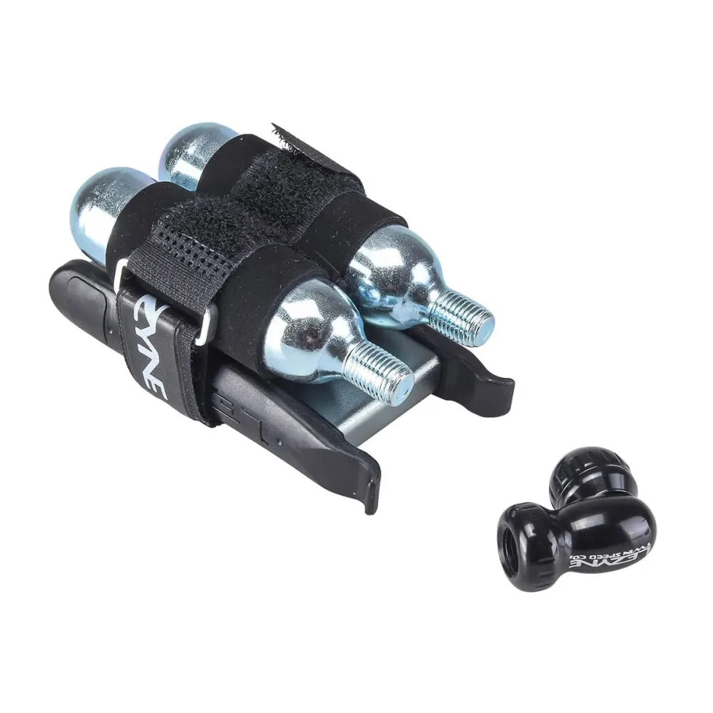 LEZYNE TWIN KIT Nasadka udarowa CO2 + gwintowany nabój CO2 16 g (x2)