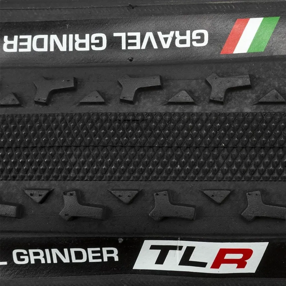 Opona CHALLENGE GRAVEL GRINDER 700x33c Tubeless Ready Black