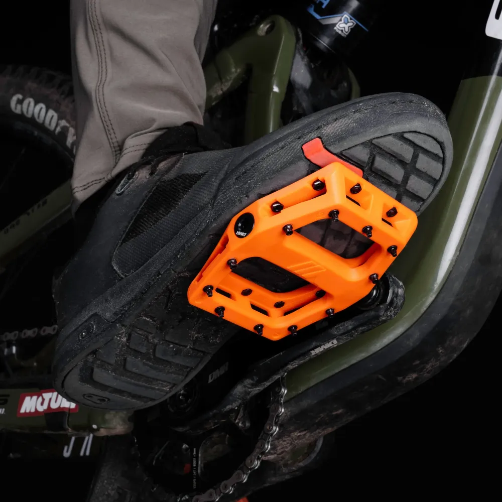 Płaskie pedały DMR V11 Orange