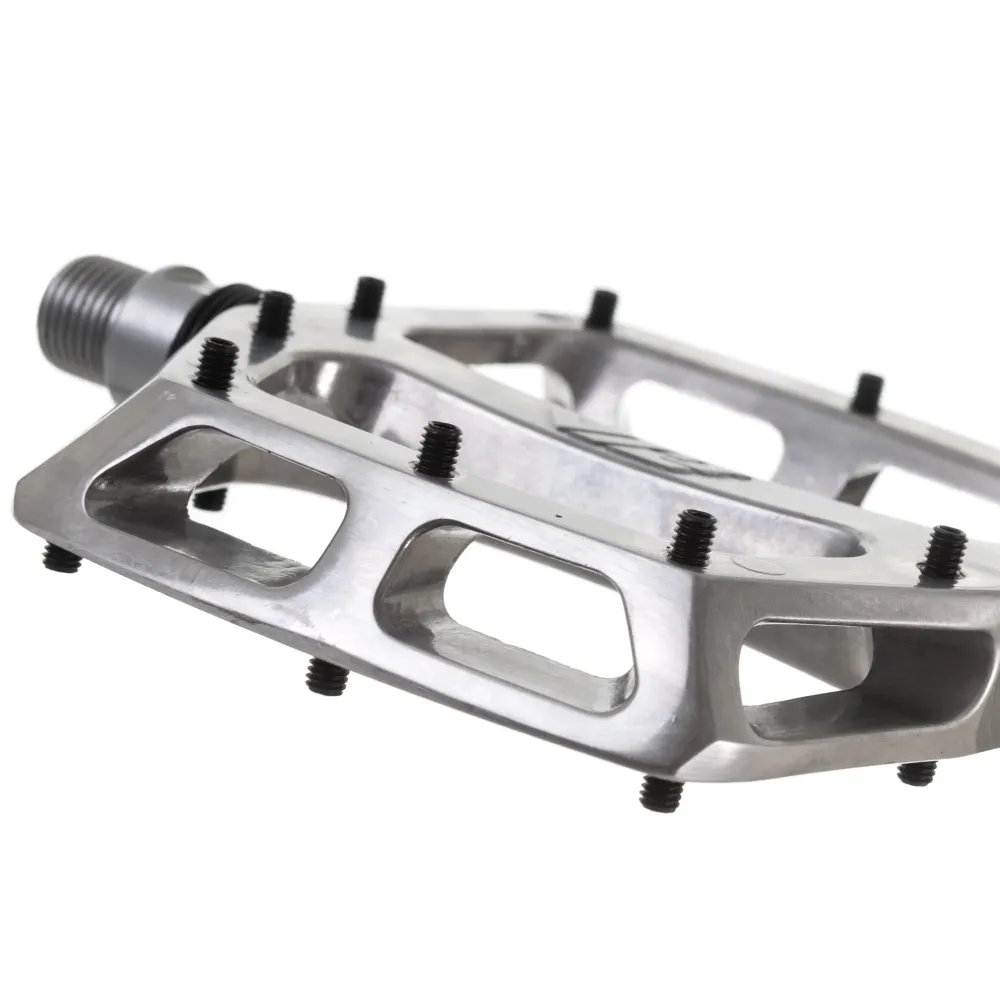Płaskie pedały DMR V12 Silver