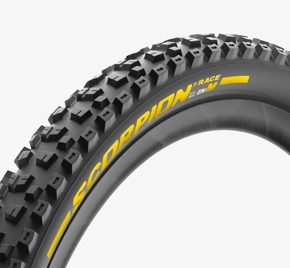 PIRELLI SCORPION RACE ENDURO M 29x2.5 Tubeless Ready Miękka opona czarna/żółta 4191200