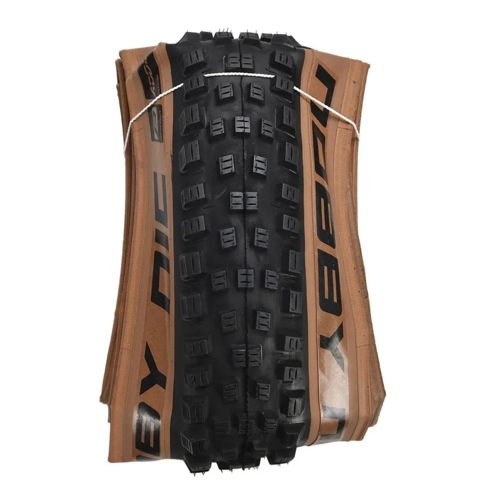 SCHWALBE NOBBY NIC 29x2.40 ADDIX PERFORMANCE opona dętkowa miękka czarna/brązowa