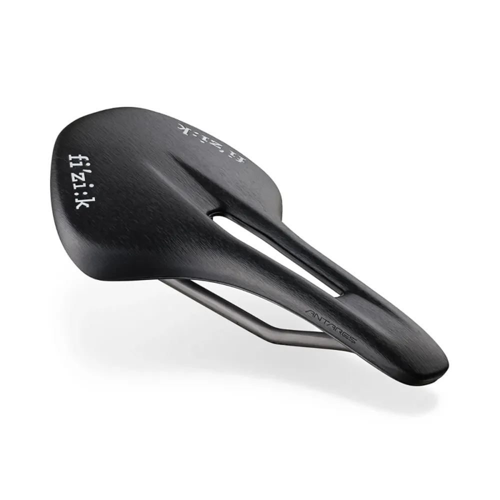 Siodełko FIZIK VENTO ANTARES 00 140 mm szyny karbonowe czarne