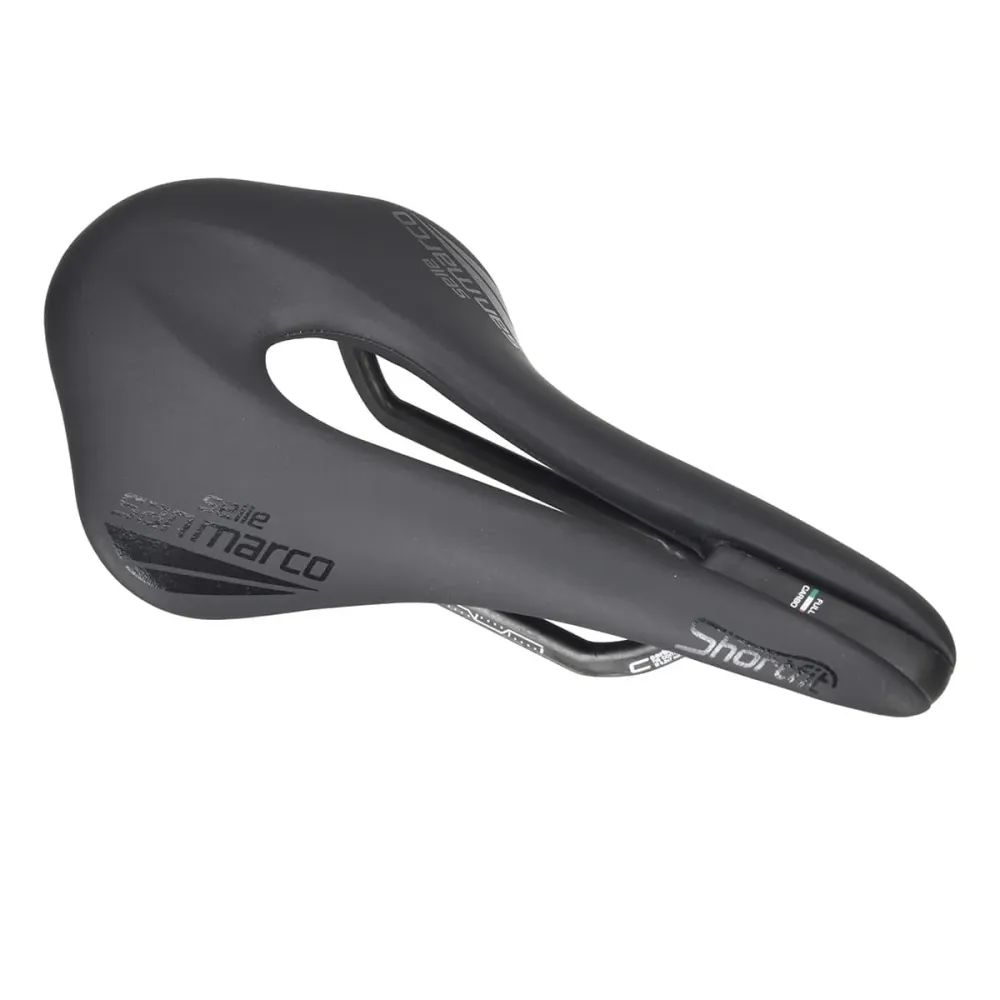 Siodełko SAN MARCO SHORTFIT OPEN FIT SUPERLEGGERA WIDE z karbonowymi szynami