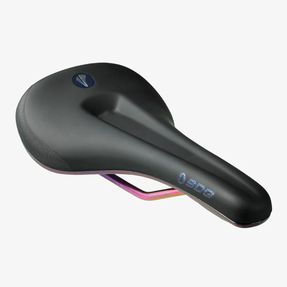 Siodełko SDG BEL-AIR V3 MAX Fuel Rails Lux-Alloy Oil Slick