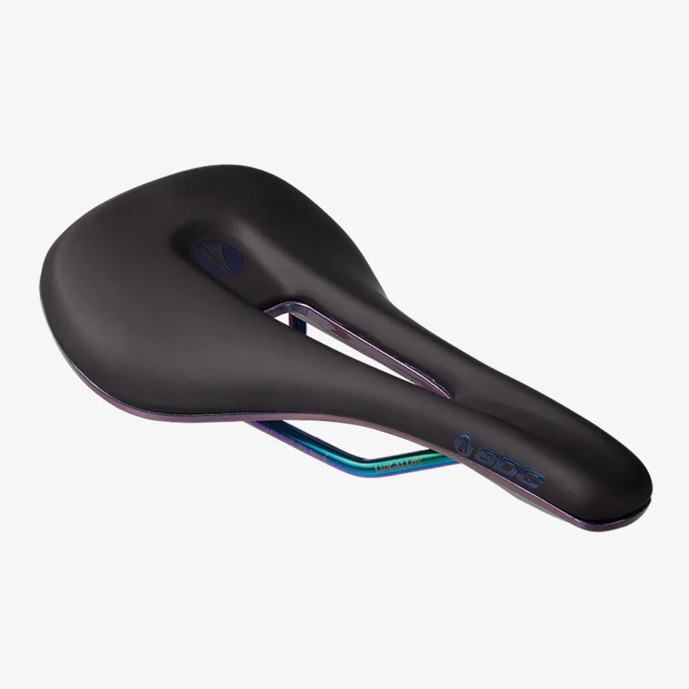 Siodełko SDG BEL-AIR V3 OVERLAND Rails Lux-Alloy Black/Oil Slick