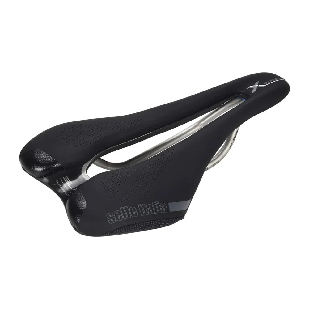 Siodełko SELLE ITALIA SLR BOOST X-CROSS SUPERFLOW S Szyny TI316