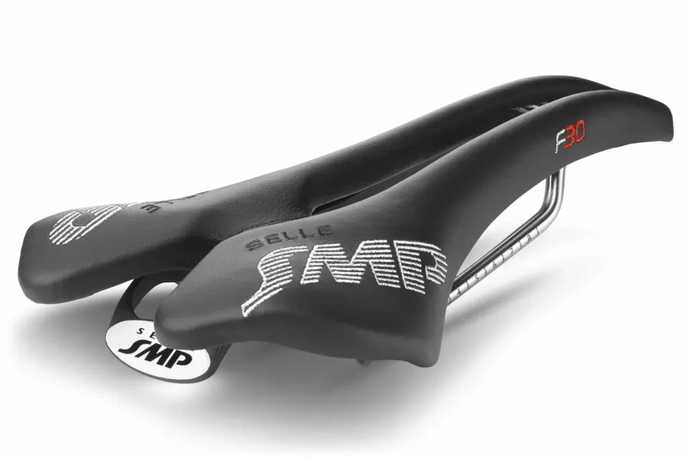 Siodełko SMP F30 Szerokość 149 mm Szyny ze stali nierdzewnej Czarne