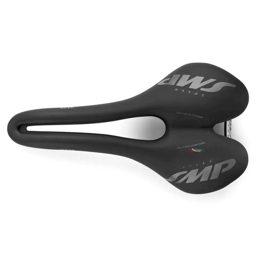 Siodełko SMP VT30 Szerokość 155 mm Szyny karbonowe Czarne