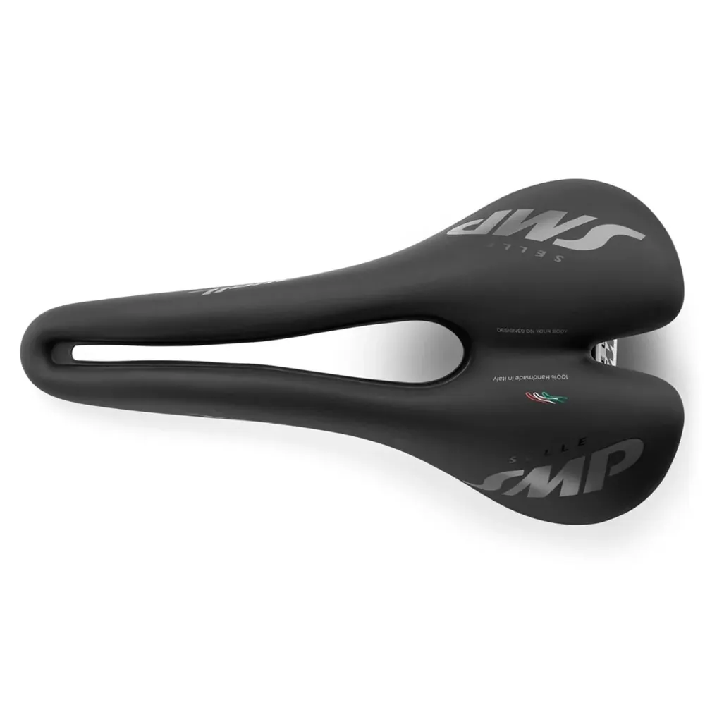 Siodełko SMP WELL Szerokość 144 mm Szyny stalowe Czarne