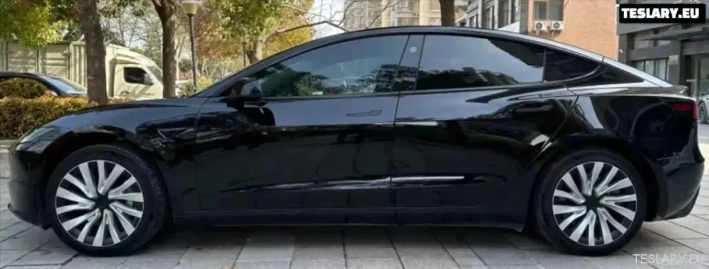 18" Tesla 3+ Highland Pełne Felgi Nova Style Pokrowce na Felgi