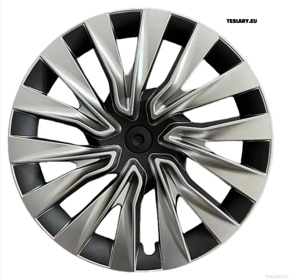18" Tesla 3+ Highland Pełne Felgi Nova Style Pokrowce na Felgi