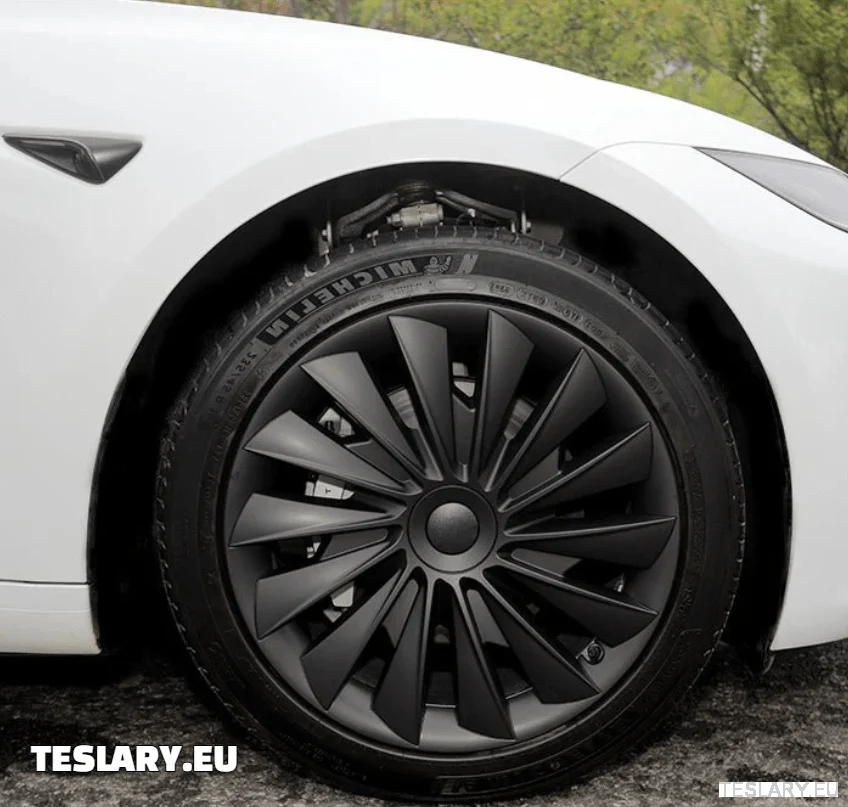 Tesla Model 3+ Highland 18" Osłony kół Blade Style - matowa czerń