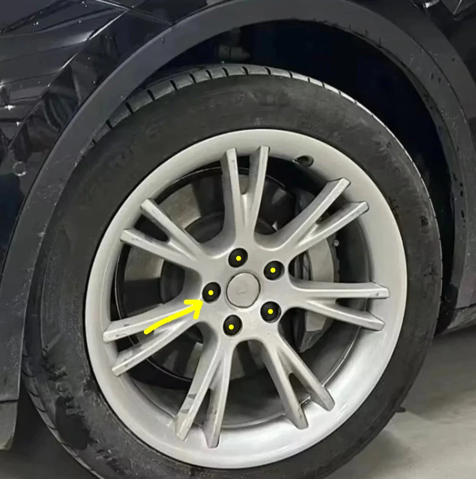 Tesla Model Y 19" Osłony ochronne na felgi Gemini (srebrne)