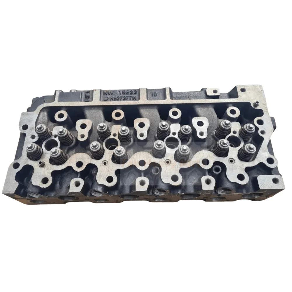 Zespół głowicy cylindrów R527377 RE588246 do silnika John Deere 4045 4,5L ciągnika 5085E 5090M 5100R 5125R 6105M 6115M 6125R