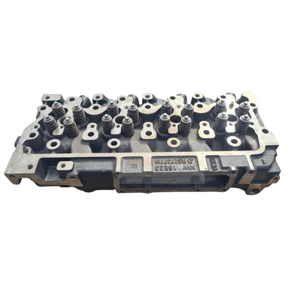 Zespół głowicy cylindrów R527377 RE588246 do silnika John Deere 4045 4,5L ciągnika 5085E 5090M 5100R 5125R 6105M 6115M 6125R