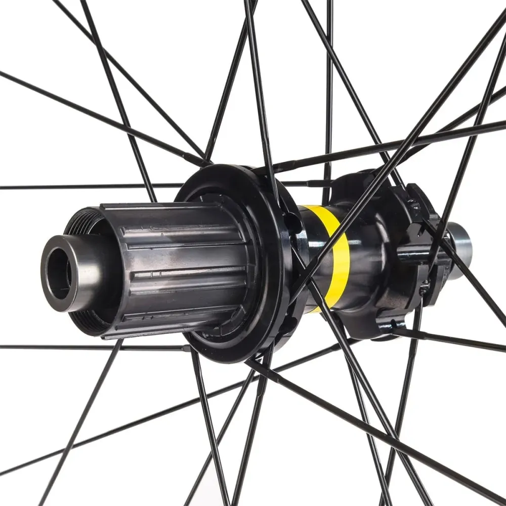Tylne koło MAVIC ALLROAD DISC z oponami (blokada centralna)