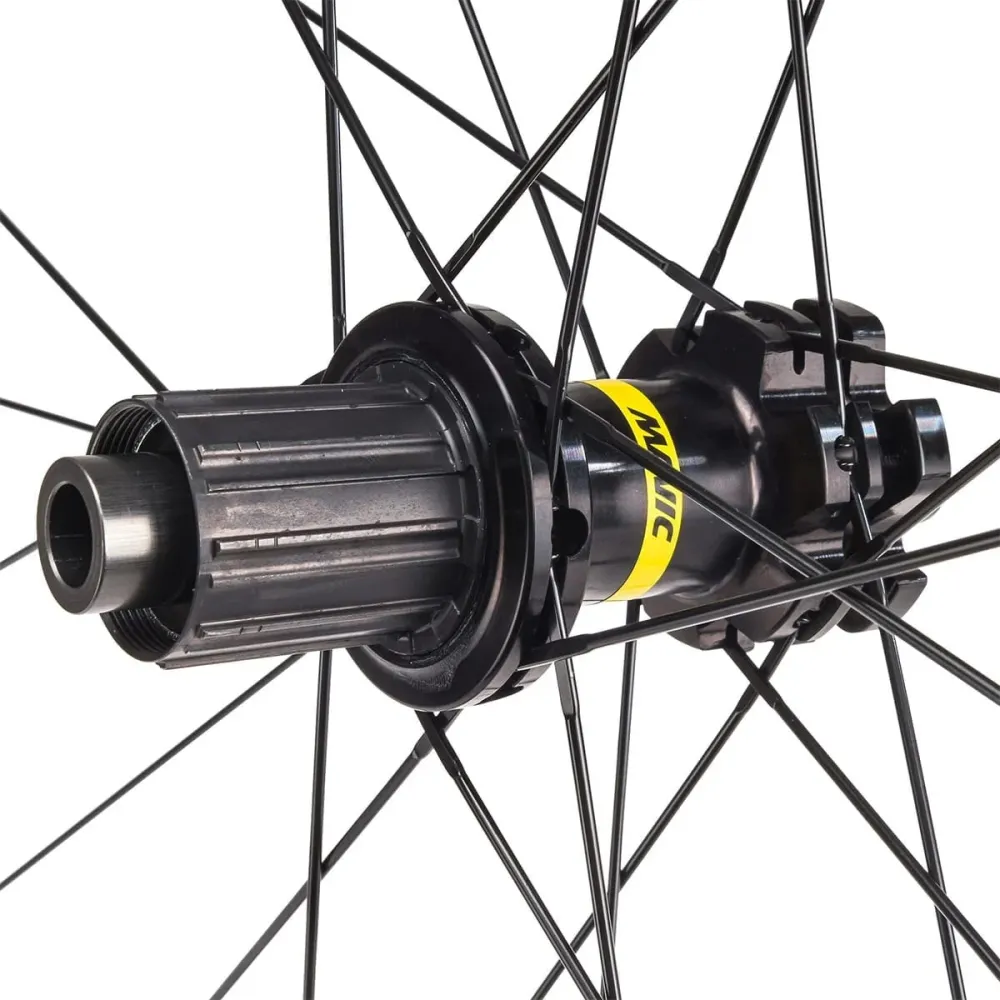 Tylne koło MAVIC ALLROAD DISC z oponami (6 otworów)