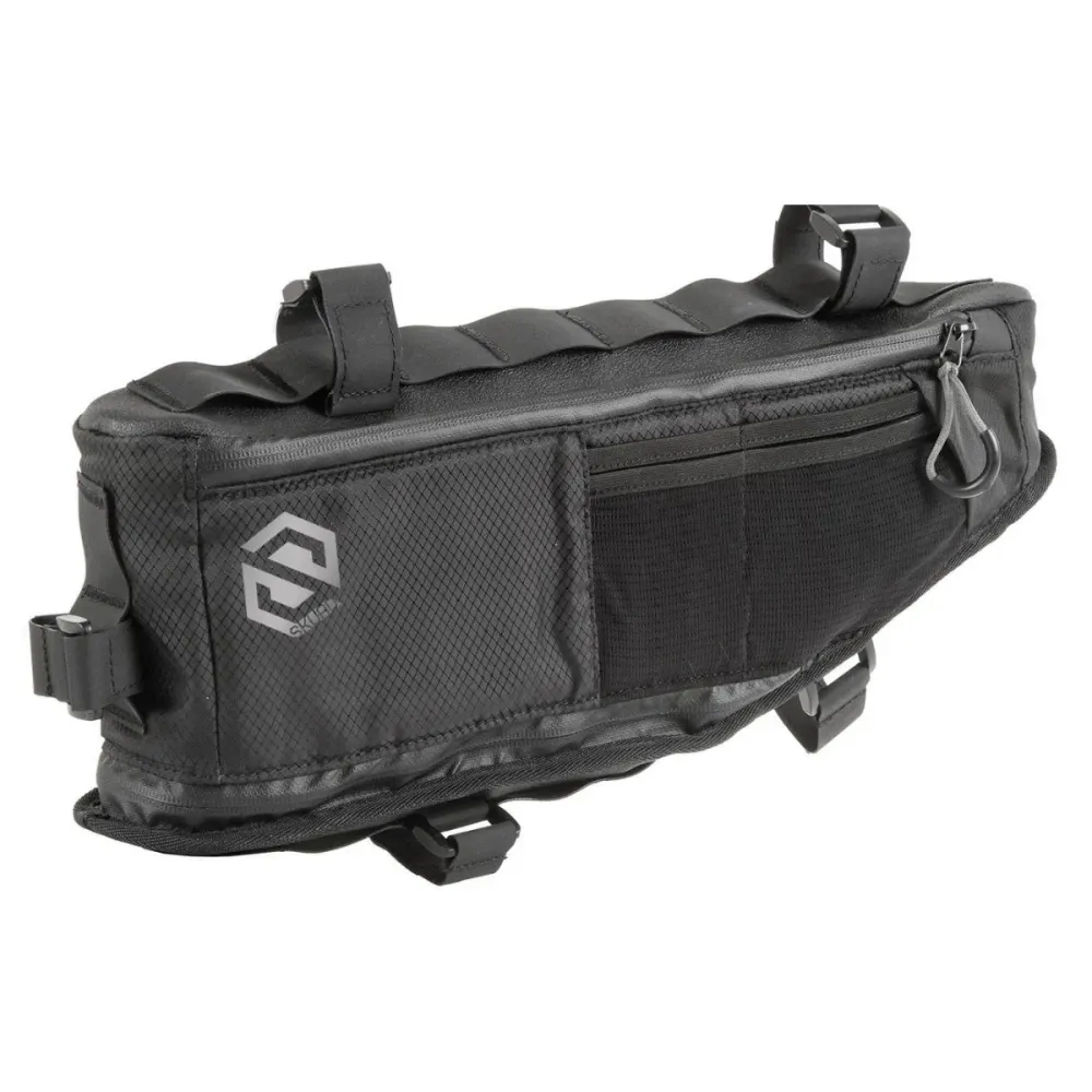SKUAD TRIANGLE TRIANGE TOP TORB