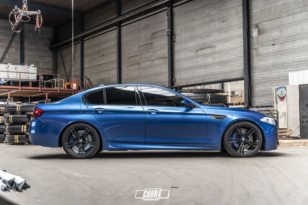 Cobra Sprężyny Obniżające Zawieszenie BMW M5 F10 Sedan -30/-20mm